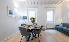 Algila Lifestyle Tornabuoni Apartments